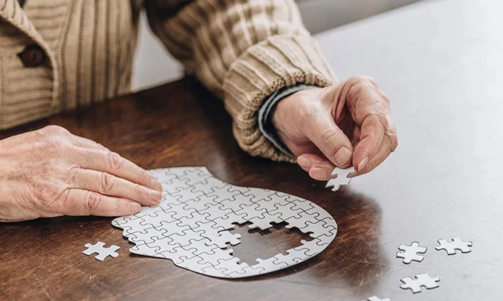 Νόσος Alzheimer: Μπορεί να υπάρξει απώλεια μνήμης πριν τα 60 έτη;